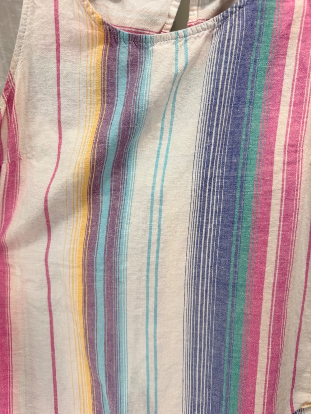 Universal Thread Tank Top - M - Picture 3 of 4